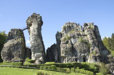 Externsteine_206848516_Bildagentur_Zoonar_GmbH_.jpg